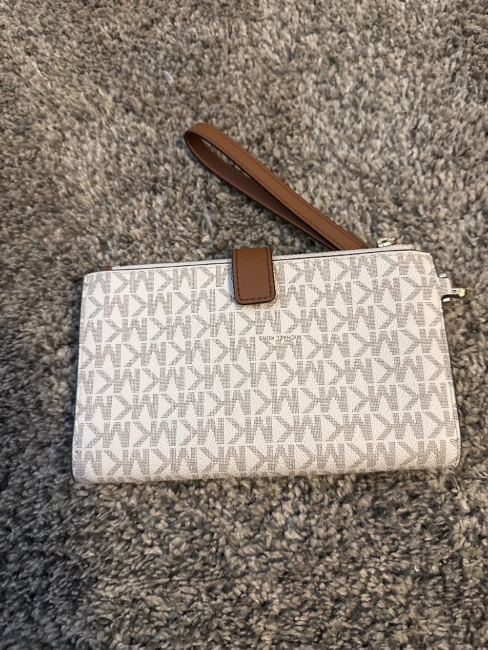 Michael Kors wallet - Picture 3 of 4